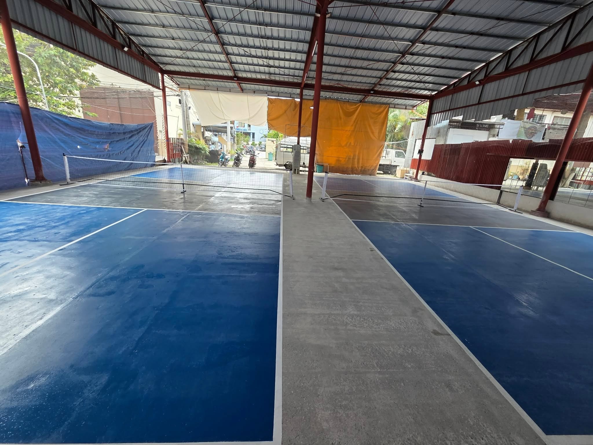Linkers Pickleball Court