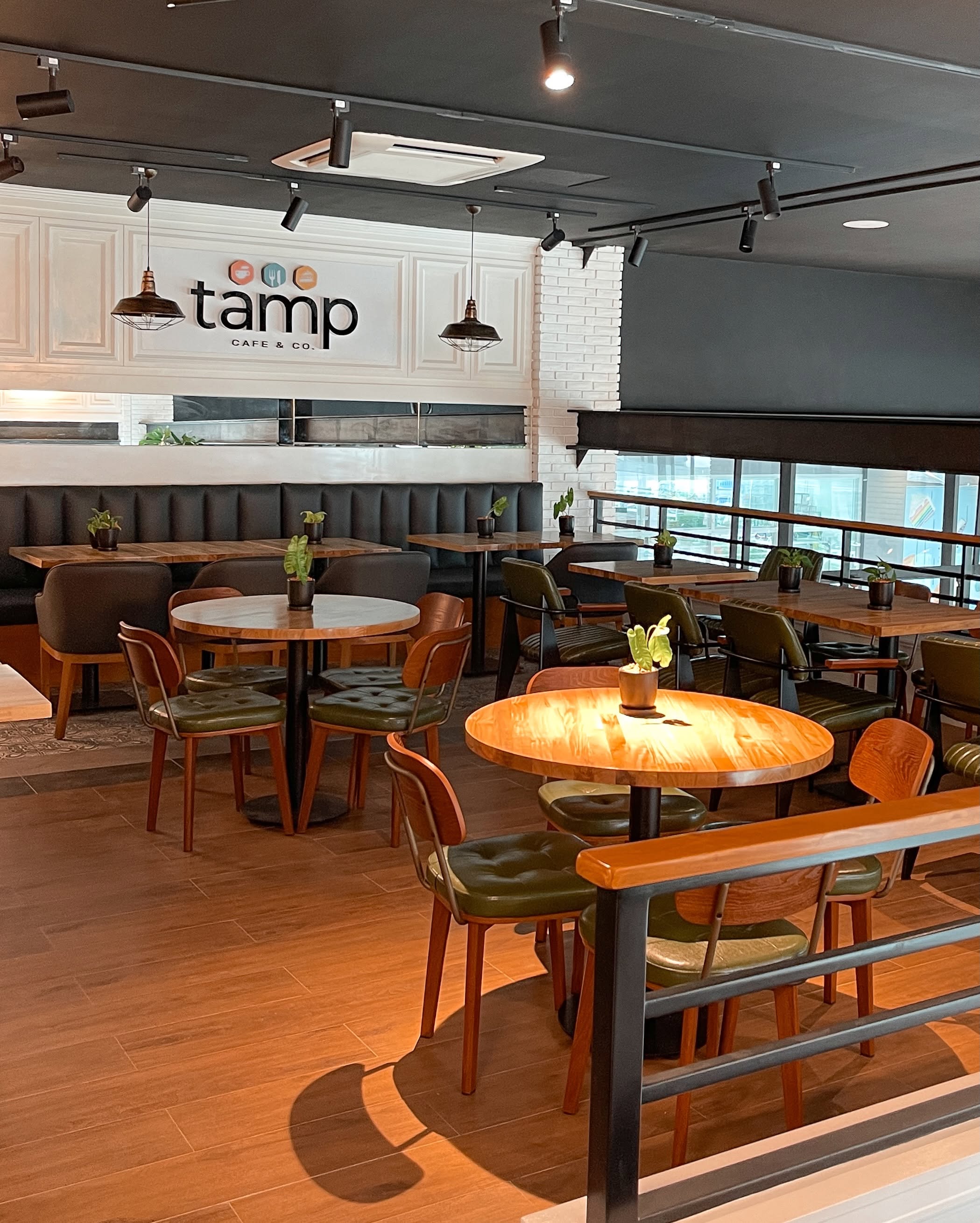 Tamp Cafe & Co. Paseo Banawa