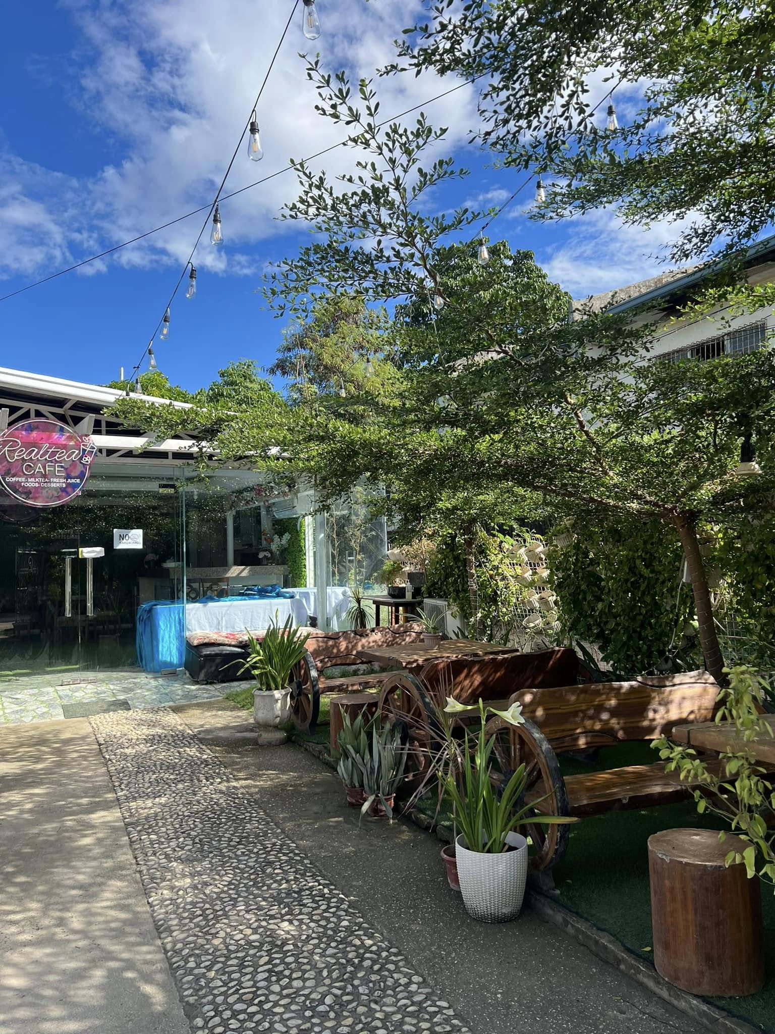 Realtea Cafe